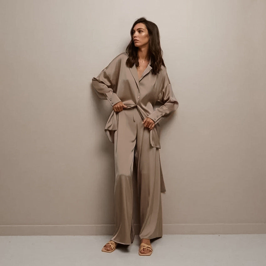 Ladies Luxurious Satin Suit Set with Loose Fit and Chic Fashion Details
