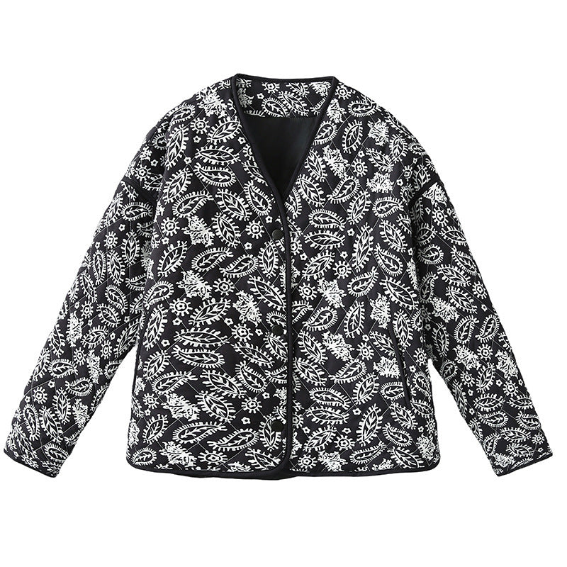 Quilted fall jacket for women with a unique floral pattern and practical pockets Lune London