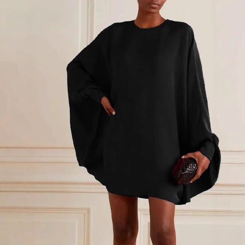 Oversized dress for women with a loose fit and chic elegant sleeves