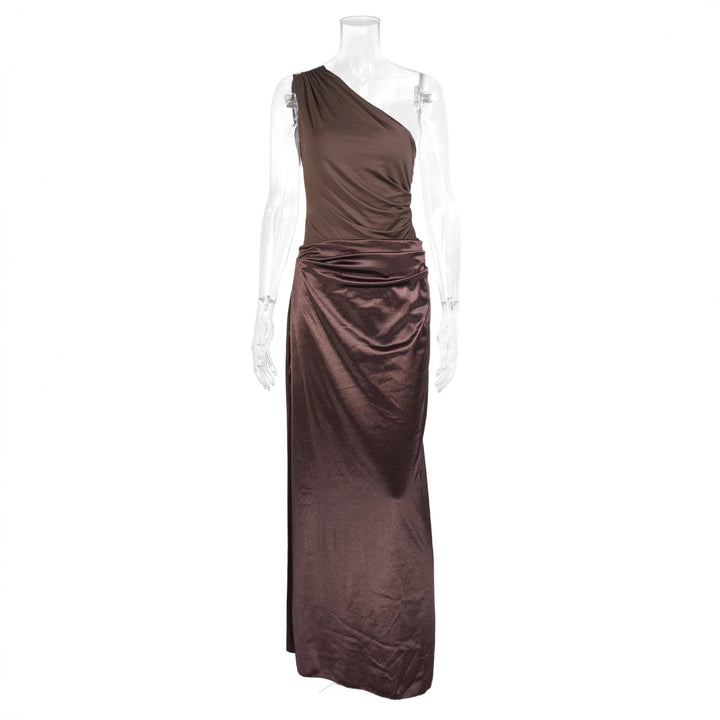 Women's Elegant and Form-Fitting Evening Dress with Asymmetrical Neckline Lune London
