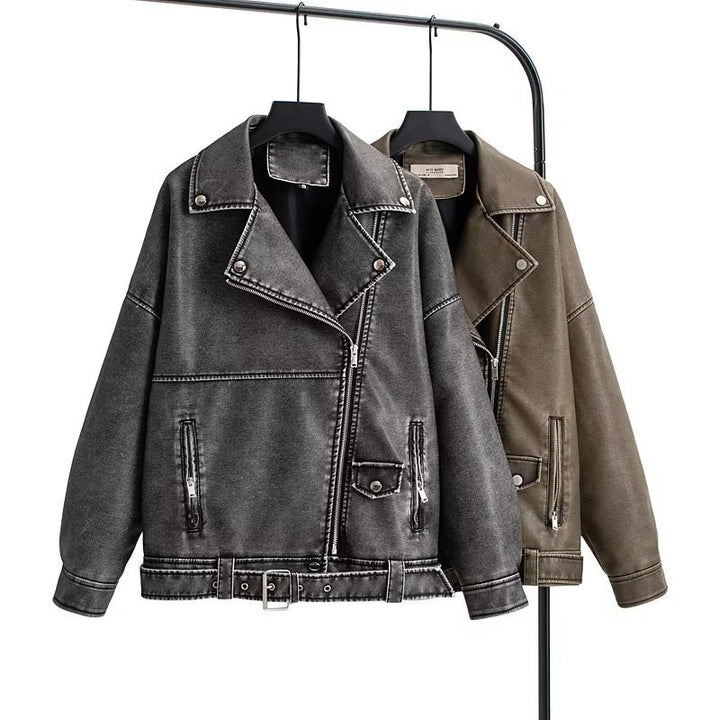Casual biker jacket for women in sturdy denim with contrasting seams and practical pockets Lune London
