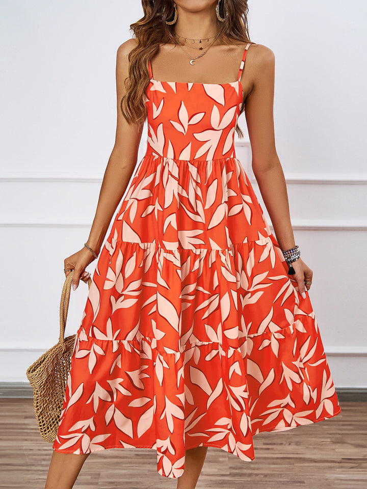 Midi dress for women with floral patterns and a voluminous skirt Chic & Stil