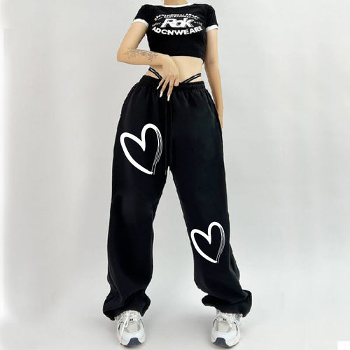 Women's comfortable sweatpants with cute print Chic & Stil