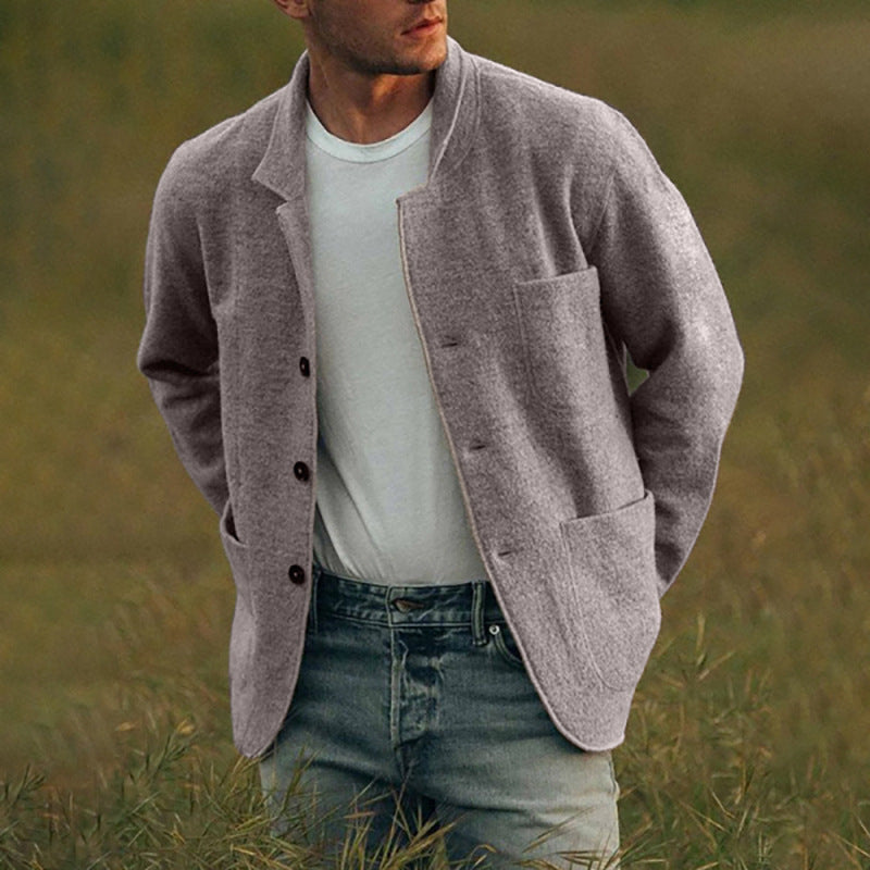 Comfortable and stylish men's cardigan with practical pockets Lune London