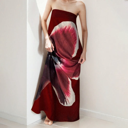 Robe maxi sans bretelles pour femmes avec imprimé floral et tissu fluide Chic & Stil
