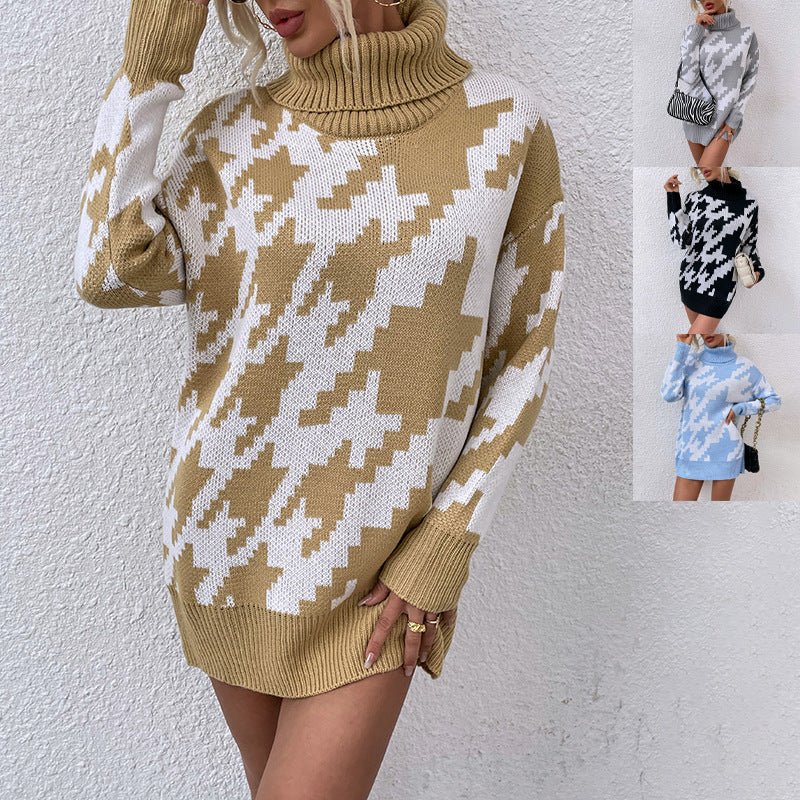 Oversized sweater for women with high collar and modern pattern Lune London