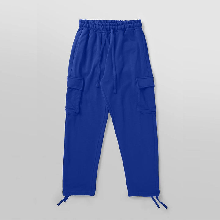 Sporty cargo pants for men with elastic waist and practical pockets Lune London