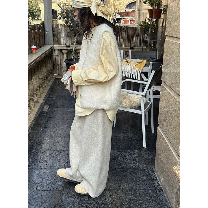 Women's Fluffy Sleeveless Mohair-Style Vest with Oversized Silhouette Amarae