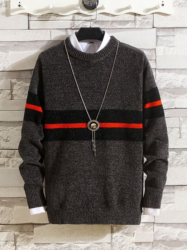 Trendy men's sweater with striped design and great comfort Lune London