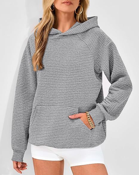 Comfortable hoodie for women with textured design Lune London