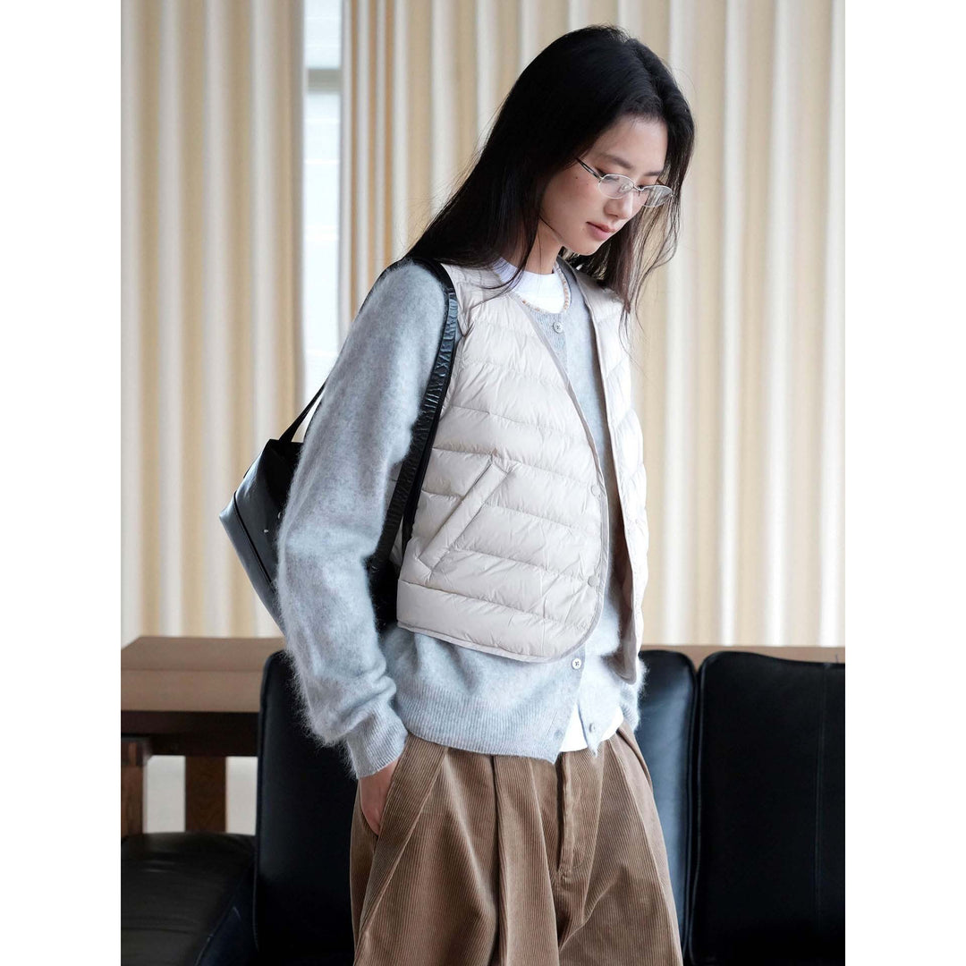Women Short Quilted Lightweight Down Vest with Double Button Closure Amarae