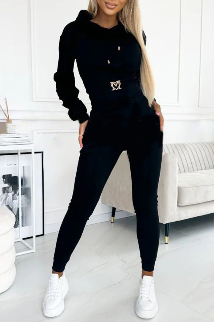 Women's sporty jumpsuit set with hood and elastic waistband Lune London