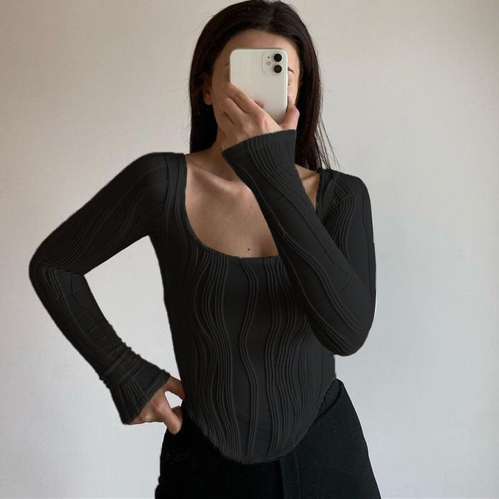 Women Long Sleeve T-Shirt with Chic Wave Pattern