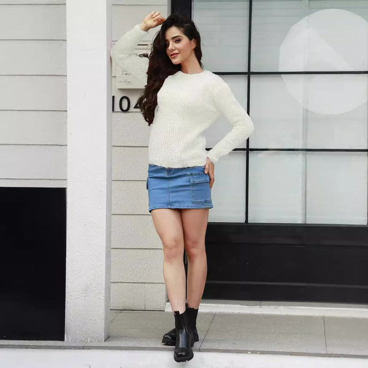 Luxurious sweater for women with a soft knit pattern Lune London