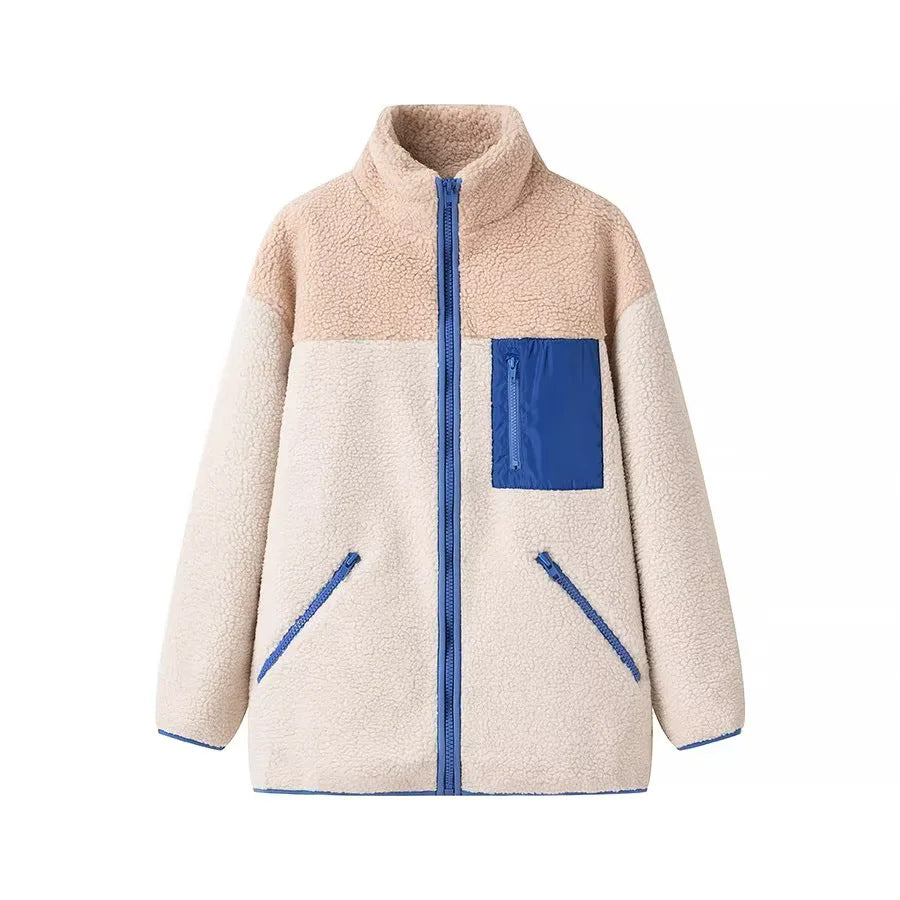 Oversized fleece jacket for women with high collar and practical pockets Lune London