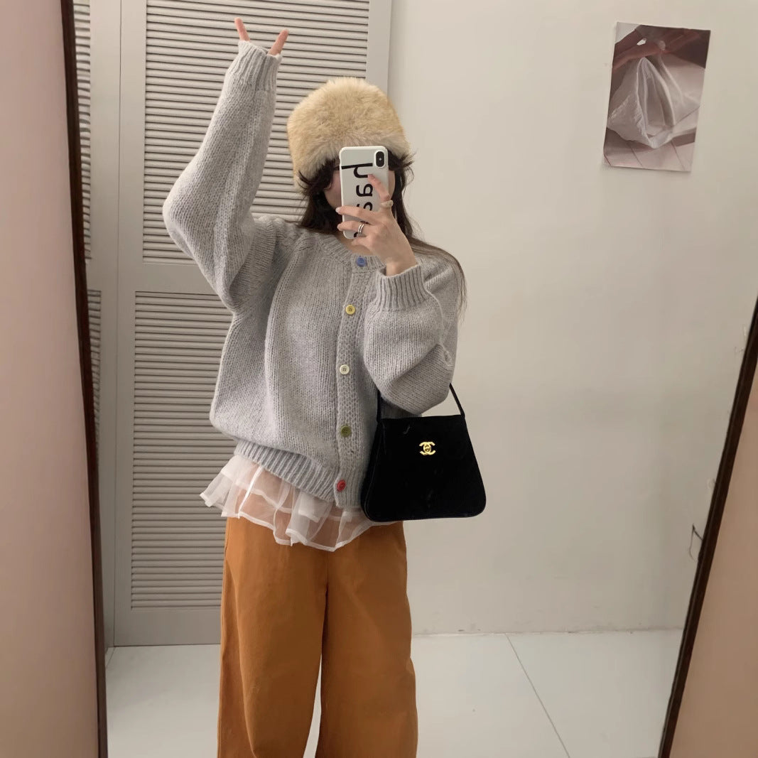 Women's Cozy Pullover with Colorful Buttons and Casual Cut Lune London