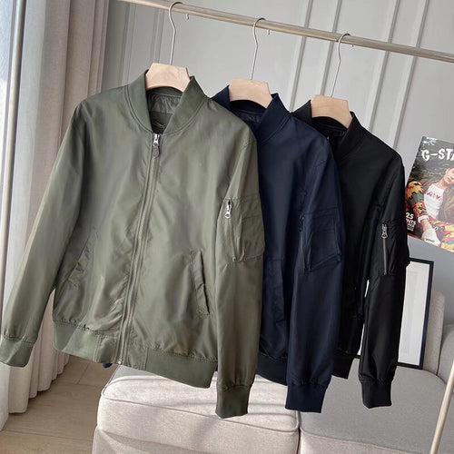 Veste bomber féminine stylée avec poches zippées pratiques Chic & Stil
