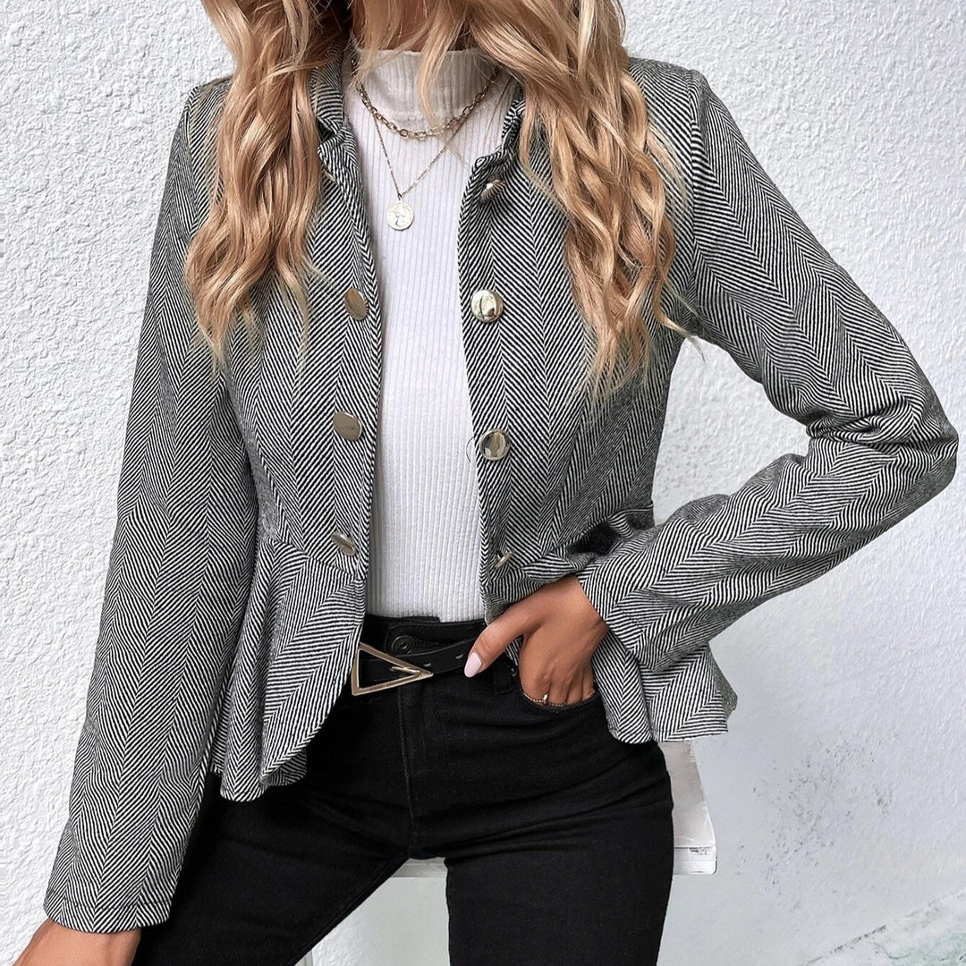 Women Elegant and Flattering Jacket with Curved Hem Lune London