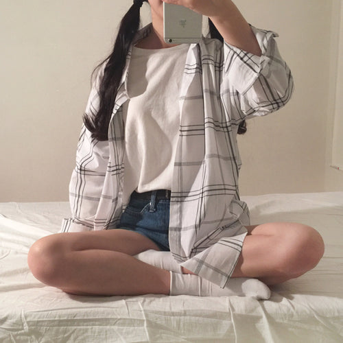 Women's striped overshirt blouse in a casual cut with oversized sleeves