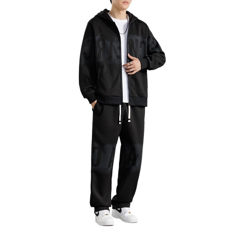 Men's sports suit with an innovative design and practical pockets Amarae