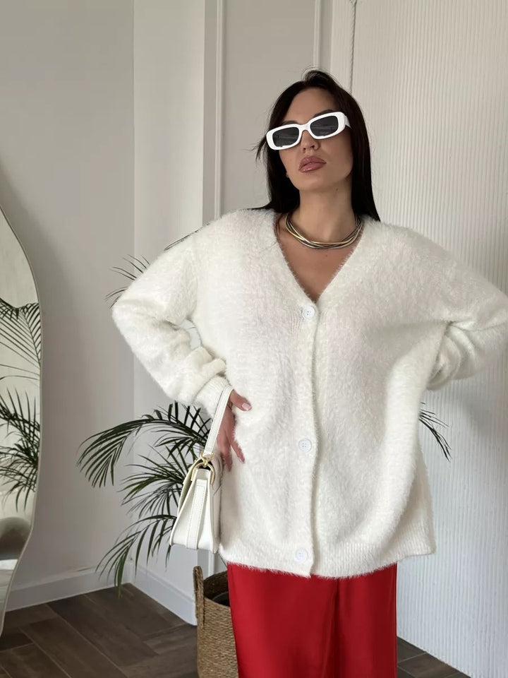 Soft knit jacket for women with an open design and soft sleeves Lune London