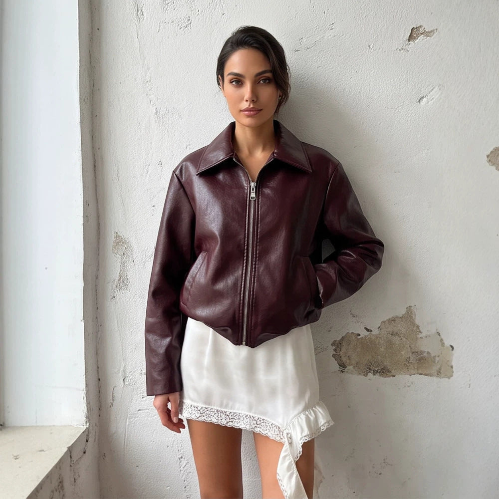 Women's short jacket made of vegan smooth leather look with pointed shirt collar and front zipper Amarae
