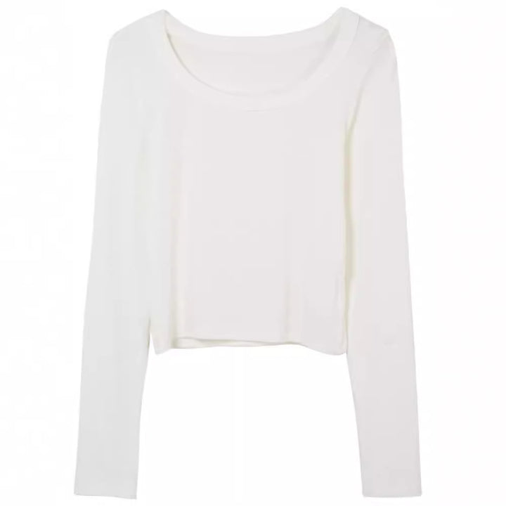 Ladies fitted long sleeve shirt with wide neckline Chic & Stil