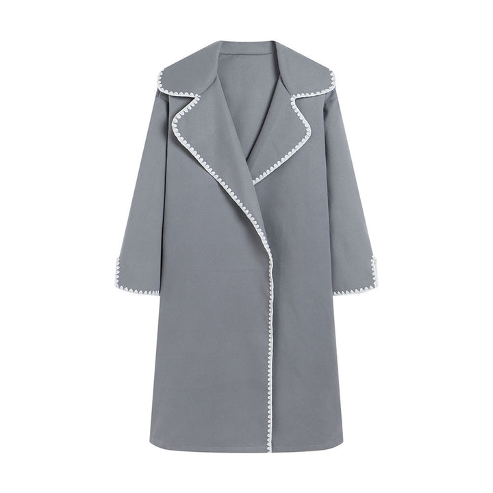 Elegant coat for women with a stylish clutch collar and contrasting decorative seams Lune London
