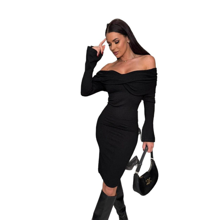 Fitted cocktail dress for women with off-shoulder neckline Lune London