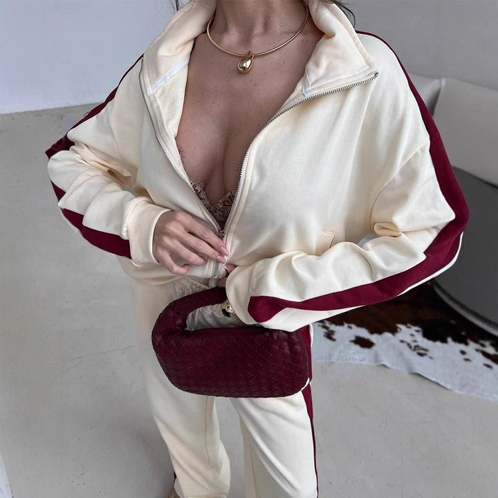 Women Sport Fleece Jogging Set with Practical Pockets and Full Zip Lune London
