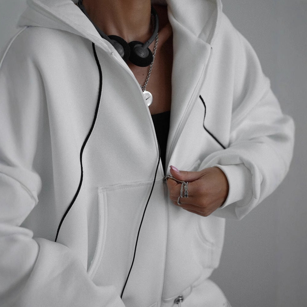 Hooded jacket for women with modern contrasting seams and a kangaroo pocket Lune London