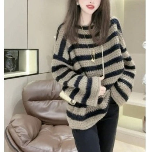 Chunky knit sweater for women with casual striped pattern and voluminous sleeves Amarae