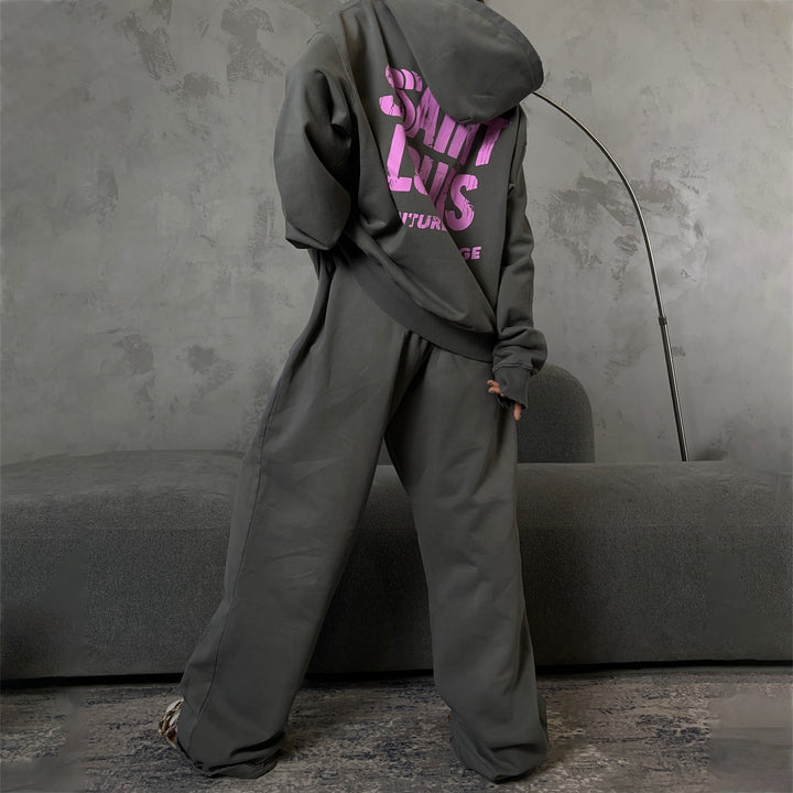 Casual set for women, oversized, with a loose hoodie and comfortable jogging pants Lune London