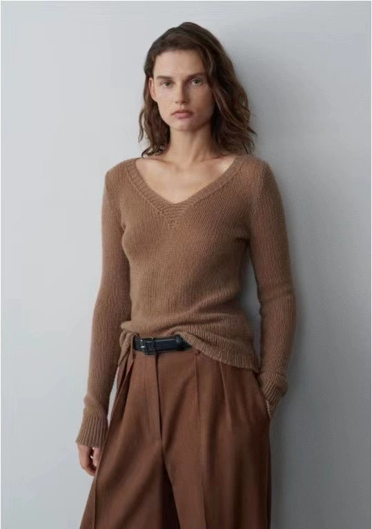 Pull V-neck confortable pour femmes Chic & Stil