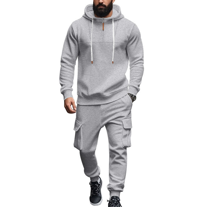 Men's sports set with high collar and practical pockets Lune London
