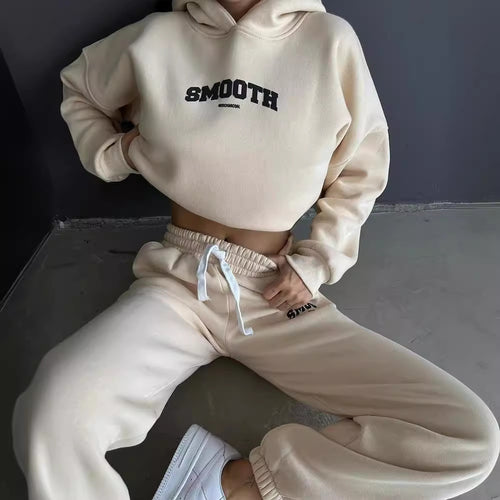 Casual hoodie sweatshirt set for women with elastic waistband Amarae