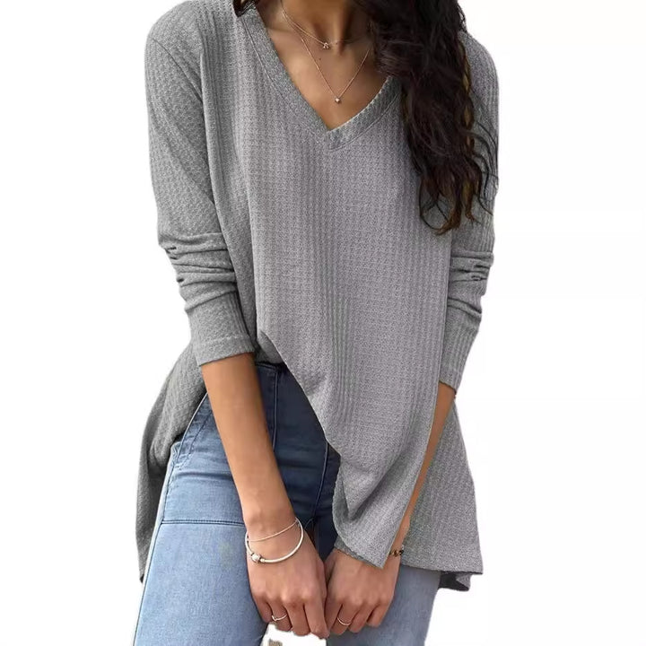 T-shirt à manches longues pour femmes avec décolleté en V et ourlet asymétrique Chic & Stil