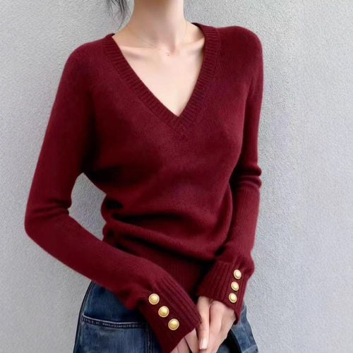 Pull fin pour femmes en V avec des détails de bouton élégants Chic & Stil