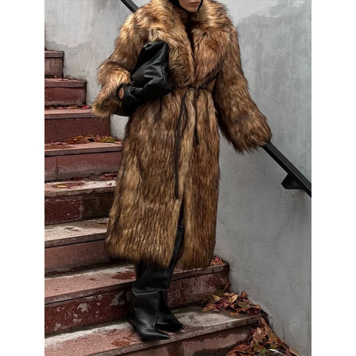 Luxury faux fur coat for women with wide lapels and adjustable belt Amarae