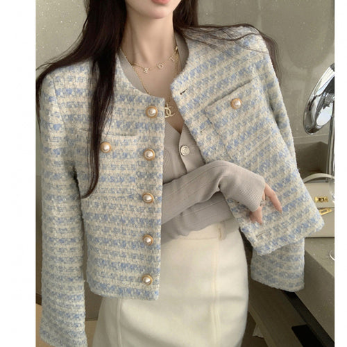 Women Elegant and stylish tweed jacket with pearl buttons Chic & Stil