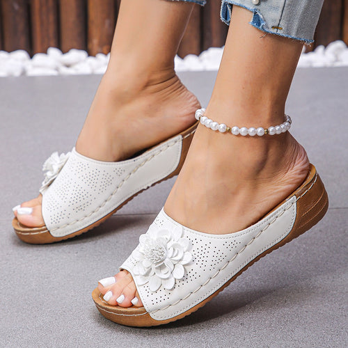 Elegant and comfortable ankle boots for women with floral design Amarae