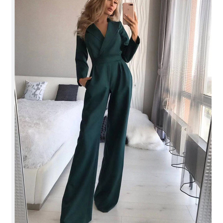 Elegant jumpsuit for women with long legs and classic collar Lune London