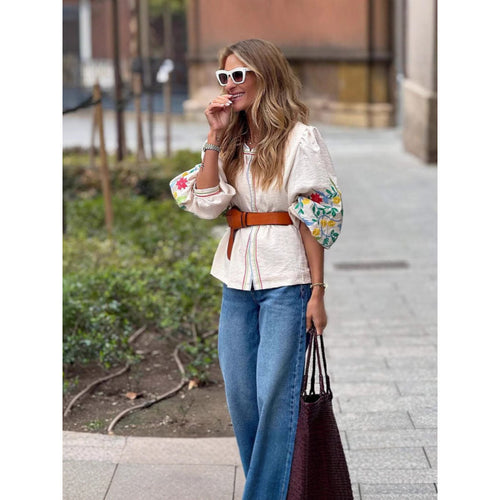 Blouse woman with colorful embroidery and voluminous sleeves Amarae