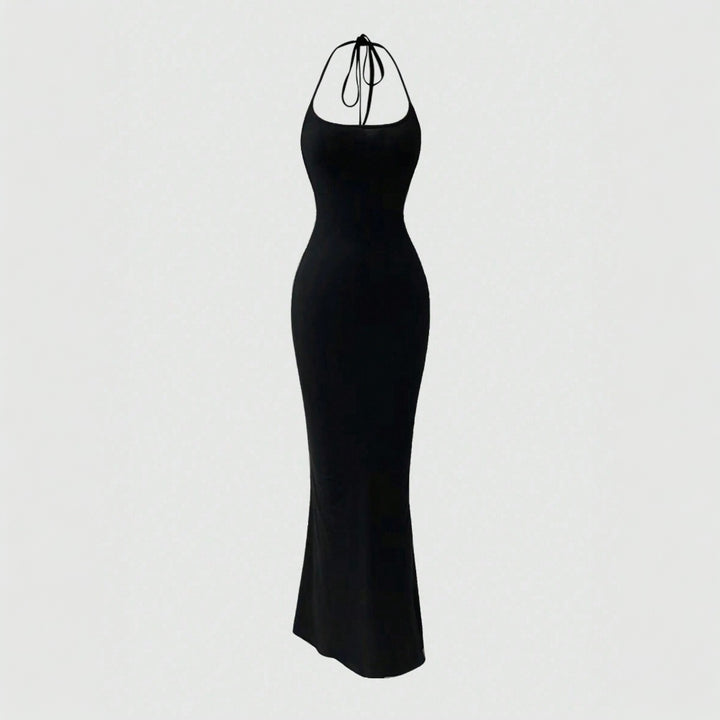 Robe maxi moulante pour femmes avec design de maintien et coupe slim Chic & Stil