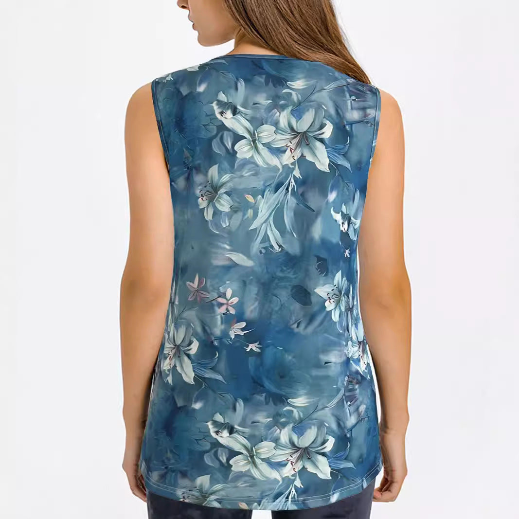 Sleeveless women's shirt with floral print and breathable material Lune London