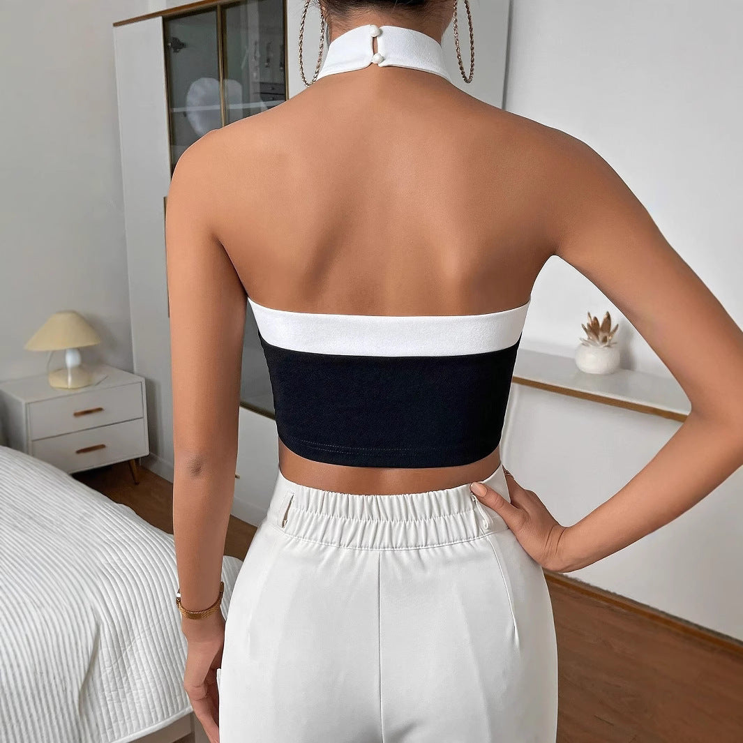 Haut court élégant pour femmes avec des bretelles croisées et un tissu de haute qualité Chic & Stil