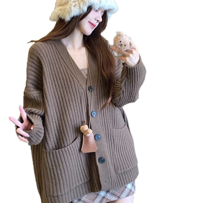 Cardigan en tricot épais pour femmes avec une coupe confortable et des poches pratiques Chic & Stil