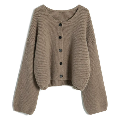Trendy short cardigan for women with a fine ribbed structure and Amarae button details