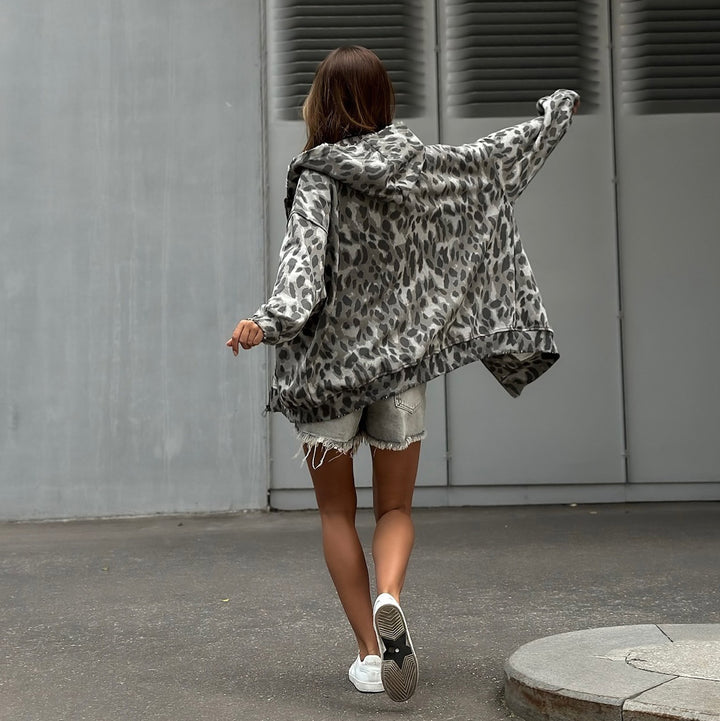 Hooded jacket for women with animal print and comfortable fit Lune London