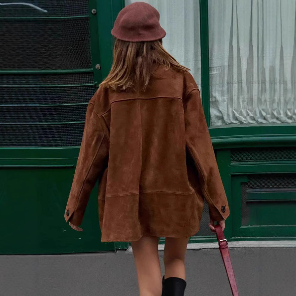 Lady Suede Jacket with Modern Cut and Practical Pockets Lune London